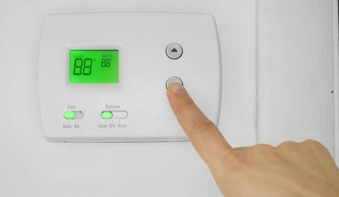 Thermostat Not Working? Causes, Fixes, and When to Call a Pro